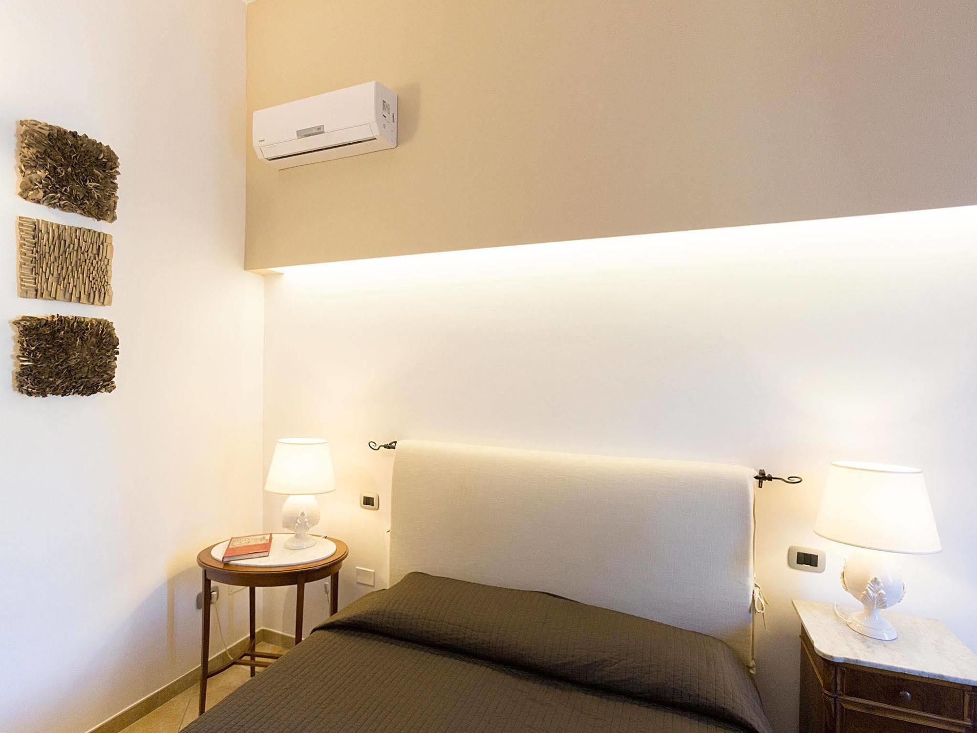 Nonna Jole Bed and Breakfast Lecce Exteriör bild